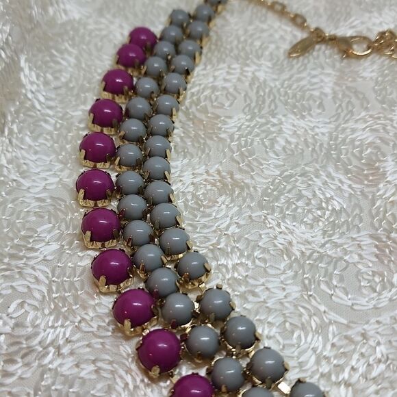 Natasha Bib Necklace Three Row Grey Pink Round Beads Gold Tone - Picture 5 of 9
